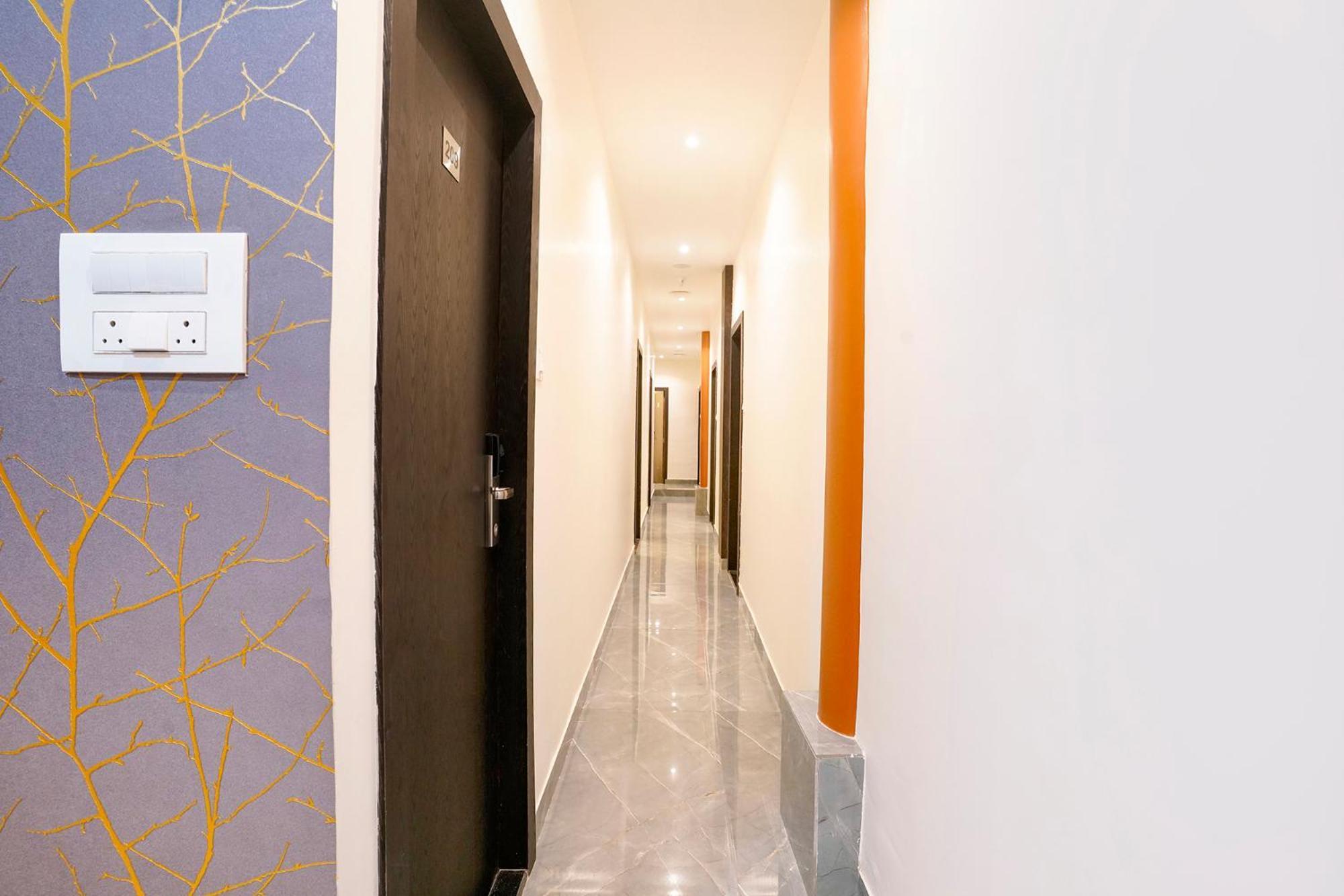 Fabhotel Gateway Bombay Esterno foto